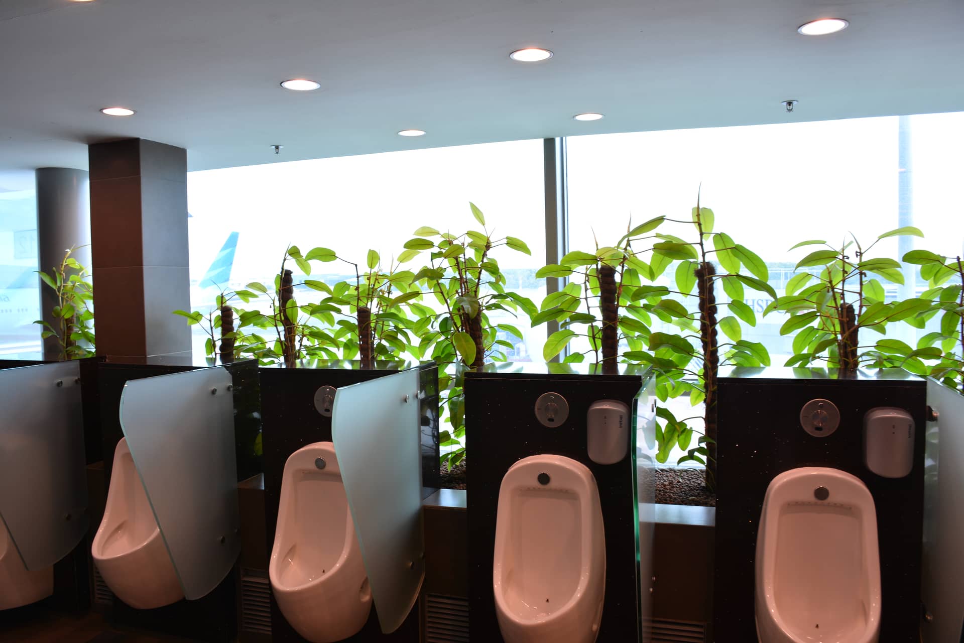 The best toilet view in the world – Singapore, Asia. Photo: Christian Böhme
