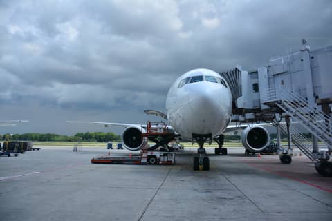 Huge aircraft from the front